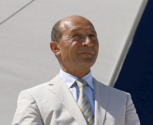 Băsescu: Afirmaţia lui Ponta că am vândut ţara, extrem de gravă